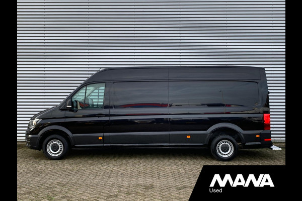 Volkswagen Crafter 35 2.0 TDI L4H3 Airco Camera Sensoren CarPlay Voorruitverwarming Trekhaak 12V Bijrijdersbank Laadruimteverlichting