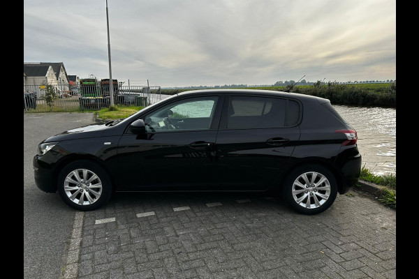 Peugeot 308 1.2 PureTech Style panodak trekhaak