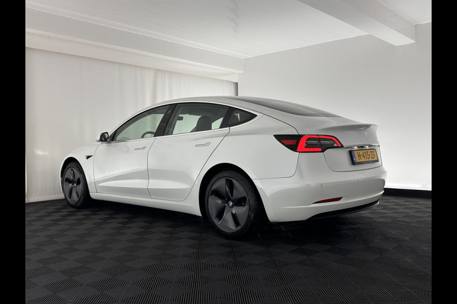 Tesla Model 3 Standard RWD Plus 60 kWh [ 3-Fase ] *PANO | AUTO-PILOT | NAPPA-LEATHER | KEYLESS | FULL-LED | MEMORY-PACK | SURROUND-VIEW | DAB | APP-CONNECT | DIGI-COCKPIT | LANE-ASSIST | COMFORT-SEATS | 18"ALU*