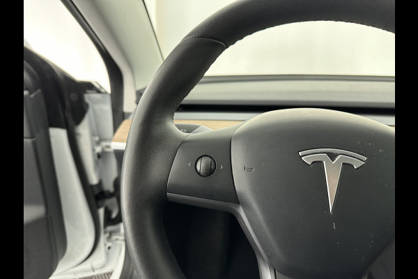 Tesla Model 3 Standard RWD Plus 60 kWh [ 3-Fase ] *PANO | AUTO-PILOT | NAPPA-LEATHER | KEYLESS | FULL-LED | MEMORY-PACK | SURROUND-VIEW | DAB | APP-CONNECT | DIGI-COCKPIT | LANE-ASSIST | COMFORT-SEATS | 18"ALU*