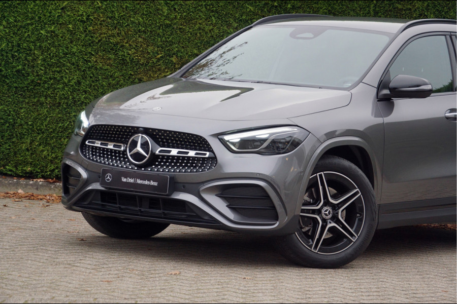 Mercedes-Benz GLA GLA 250 e AMG Line | Distronic Burmester Keyless Night Multibeam