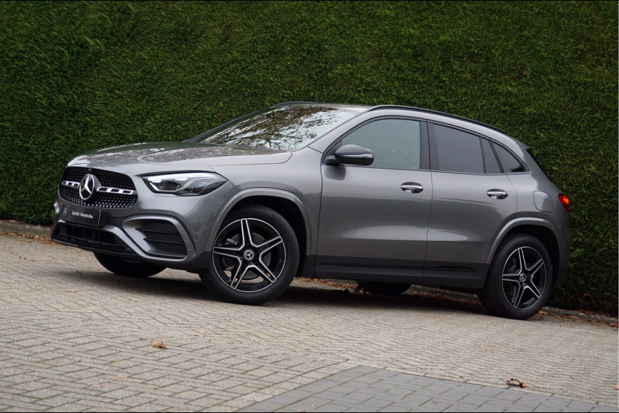 Mercedes-Benz GLA GLA 250 e AMG Line | Distronic Burmester Keyless Night Multibeam