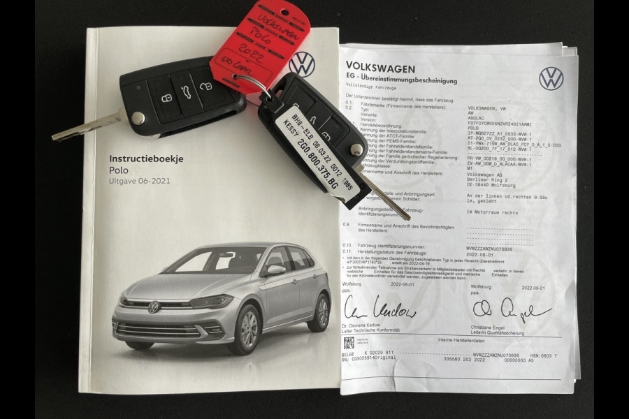 Volkswagen Polo 1.0 TSI Life Business Airco - Park.sensoren V+A - Cruise control A - LMV 15" - Apple CP + Android auto - Keyless start - Digit.instrumenten paneel automaat