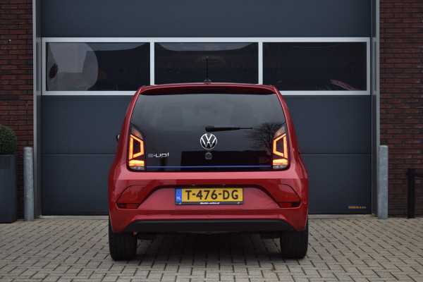 Volkswagen e-Up! Style Plus | Camera | Cruise | 16"