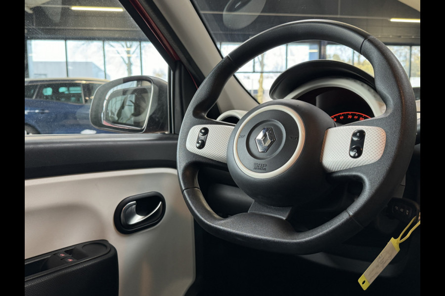 Renault Twingo 1.0 SCe 70pk, 2016, Collection Airco, 16 inch, Cruise, Bluetooth, getint glas, 100% onderhouden!