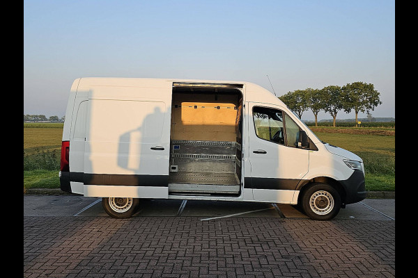 Mercedes-Benz Sprinter 317 1.9 CDI L2H2 LED Automaat 170Pk RWD Mbux Airco Euro6!