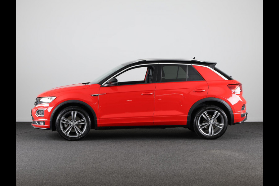 Volkswagen T-Roc 1.5 TSI Sport 150pk DSG (Automaat)| Parkeersensoren | Navigatie | Climate control |Elect.Achterklep |