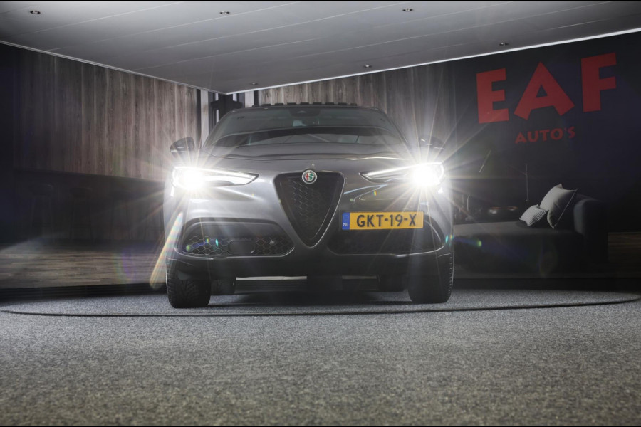 Alfa Romeo Stelvio 2.0 T AWD Veloce / AUT / Open Panoramadak / Lane Assist / Dode Hoek / Navi / Ecc / Leder / Led / Pdc / 19