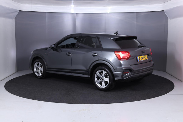 Audi Q2 35 TFSI S Edition 150 pk S-tronic | Verlengde garantie | Navigatie | Parkeersensoren achter | Adaptieve cruise control | Stoelverwarming | S-Line |