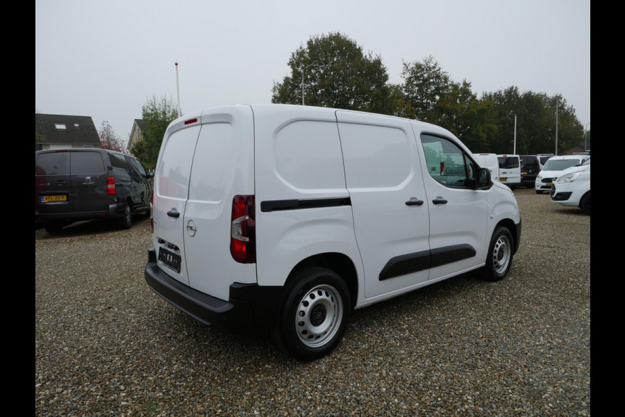 Opel Combo 1.5 BlueHDi 130PK, L1, Automaat, Airco, Nieuw 02 stuks op voorraad