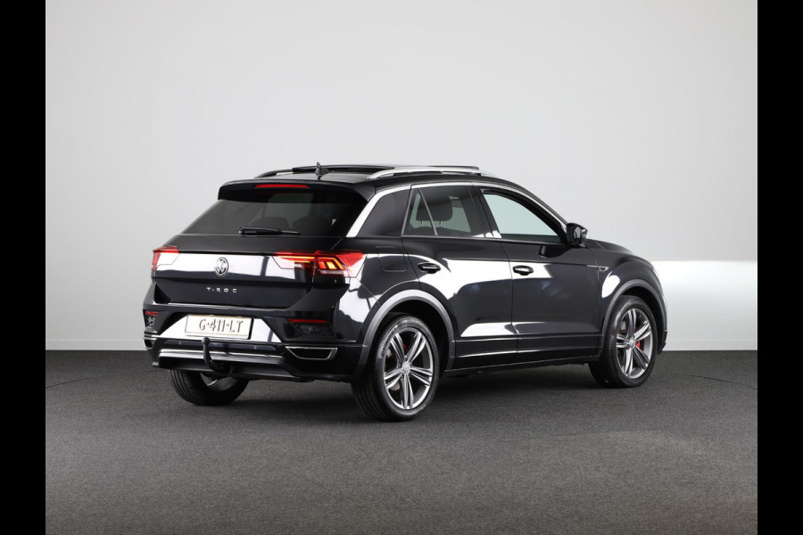 Volkswagen T-Roc 1.5 TSI Sport Business R 150pk DSG Automaat | Panorama dak | Camera | Electr.achterklep | Navigatie | Carplay