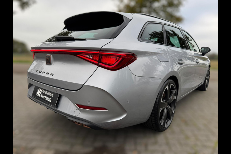 CUPRA Leon Sportstourer 1.4 e-Hybrid VZ Business PHEV / CAMERA / CARPLAY / STOEL & STUURVERW.