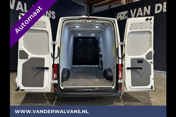 Volkswagen Crafter 2.0 TDI 141pk Automaat L4H3 L3H2 Euro6 Airco | Camera | Apple Carplay Android Auto, Cruisecontrol, Stoelverwarming, Parkeersensoren, Bijrijdersbank