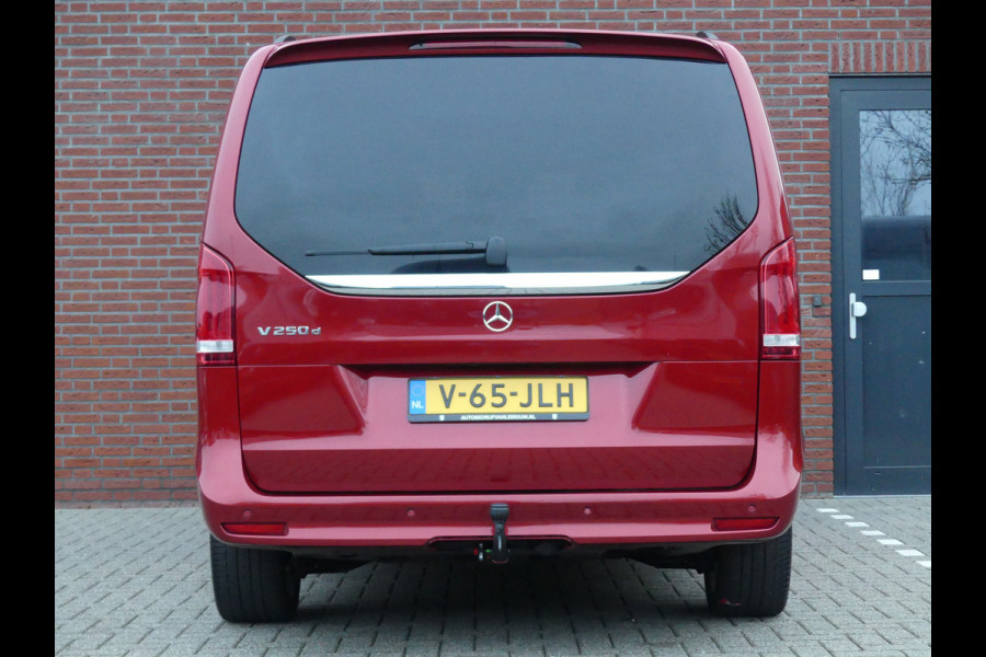 Mercedes-Benz V-Klasse 250d Lang AMG Pakket Leer/Trekhaak/LED/Camera