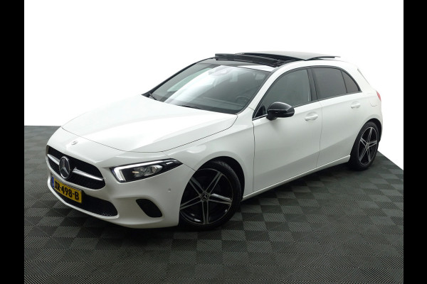 Mercedes-Benz A-Klasse 220 AMG Night Edition Aut- Panoramadak I Leer I Widescreen I Carplay I Camera I