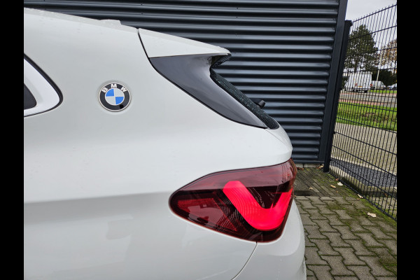 BMW X2 xDrive25e M Sport Plug In Hybrid Dealer O.H PHEV | Panodak | Adaptive Cruise | Lederen Sportstoelen Memory | Head Up | Camera | 19"L.M |  Keyless | Stuurverwarming |