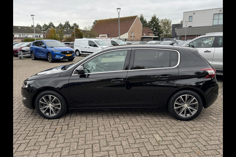 Peugeot 308 1.2 PureTech Allure 130pk Trekhaak | Panorama dak | Achteruitrijcamera | Navigatie | Cruise control | Bluetooth