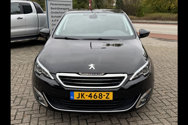 Peugeot 308 1.2 PureTech Allure 130pk Trekhaak | Panorama dak | Achteruitrijcamera | Navigatie | Cruise control | Bluetooth