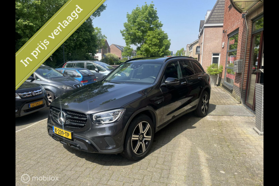 Mercedes-Benz GLC 300e 4MATIC Business Solution AMG