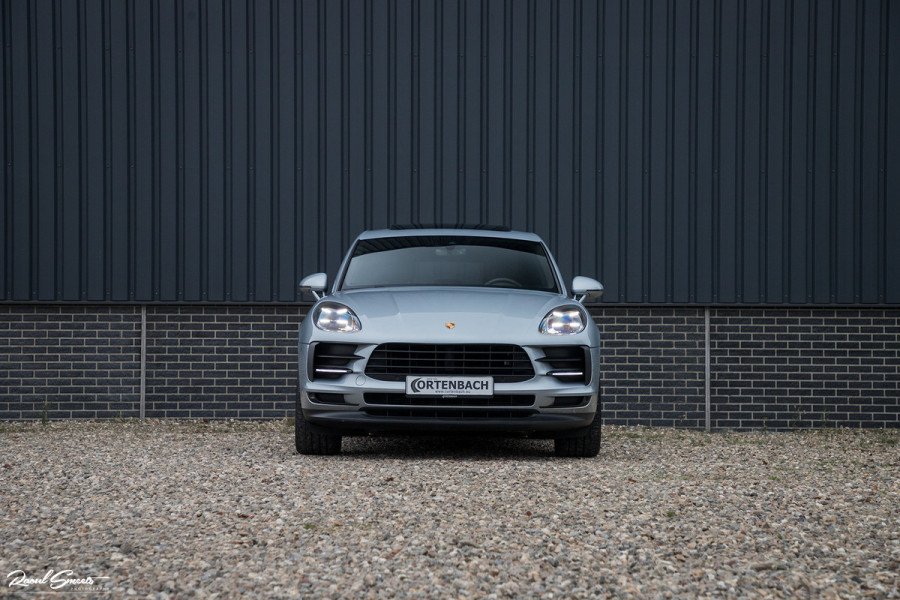 Porsche Macan 2.0 | SportChrono | Luchtvering | Spyder wielen | Memory stoelen | Stoelverw/koeling |