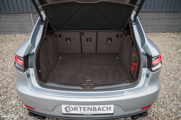 Porsche Macan 2.0 | SportChrono | Luchtvering | Spyder wielen | Memory stoelen | Stoelverw/koeling |