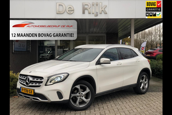 Mercedes-Benz GLA 180 Business Solution AMG | Carplay, Navi, Leder, Cruise, Airco, Stoelverw|Parkeersensors|