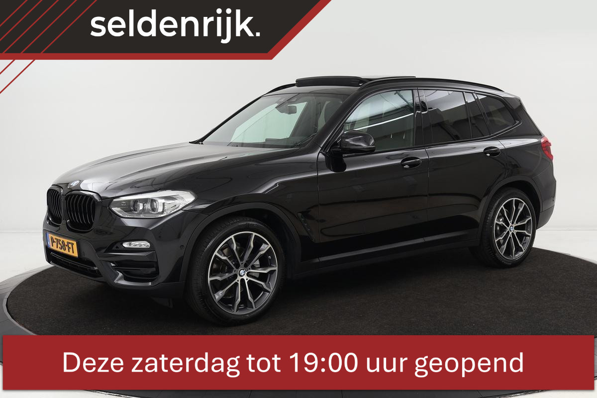 BMW X3 xDrive20i | Panoramadak | Trekhaak | Leder | Park Assist | Full LED | Navigatie | Climate control | Cruise control