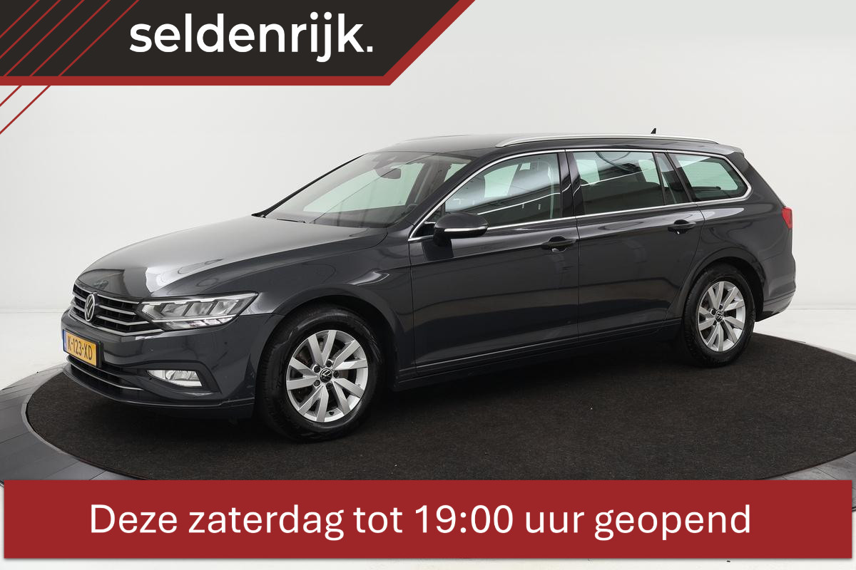 Volkswagen Passat 1.5 TSI Business | Carplay | Camera | Keyless | Navigatie | PDC | Climate control | Cruise control