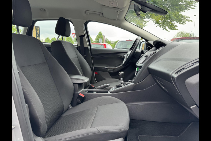 Ford FOCUS Wagon 1.0 Titanium 2e Eigenaar,Clima,Cruise,Bluetooth,APK bij Aflevering