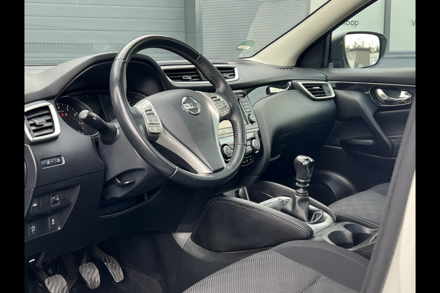 Nissan QASHQAI 1.2 N-Connecta 1e Eigenaar,Navi,Clima,Pano,Camera,Cruise,Trekhaak,Keyless,N.A.P,Nieuwe Apk bij Aflevering