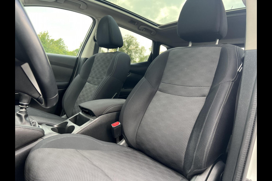 Nissan QASHQAI 1.2 N-Connecta 1e Eigenaar,Navi,Clima,Pano,Camera,Cruise,Trekhaak,Keyless,N.A.P,Nieuwe Apk bij Aflevering