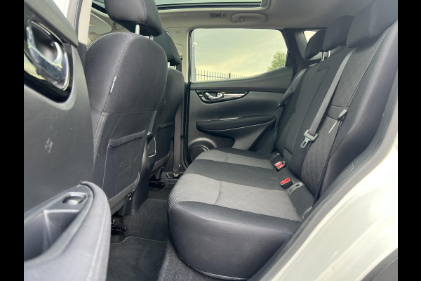 Nissan QASHQAI 1.2 N-Connecta 1e Eigenaar,Navi,Clima,Pano,Camera,Cruise,Trekhaak,Keyless,N.A.P,Nieuwe Apk bij Aflevering