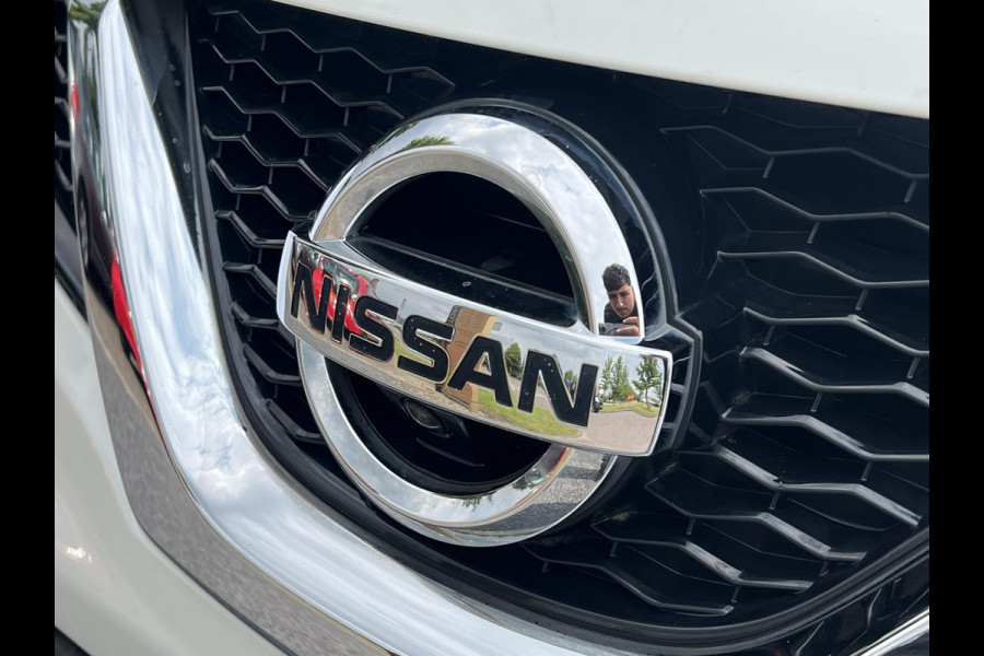 Nissan QASHQAI 1.2 N-Connecta 1e Eigenaar,Navi,Clima,Pano,Camera,Cruise,Trekhaak,Keyless,N.A.P,Nieuwe Apk bij Aflevering