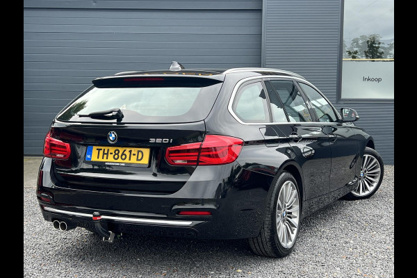 BMW 3 Serie Touring 320i Luxury Edition 2e Eigenaar,Navi,Leder,Camera,Cruise,Trekhaak,N.A.P,Nieuwe Apk bij Aflevering