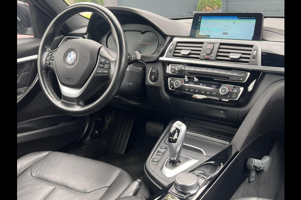 BMW 3 Serie Touring 320i Luxury Edition 2e Eigenaar,Navi,Leder,Camera,Cruise,Trekhaak,N.A.P,Nieuwe Apk bij Aflevering