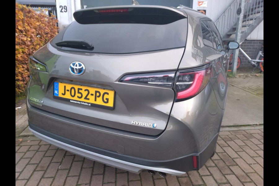 Toyota Corolla Touring Sports 2.0 Hybrid Trek