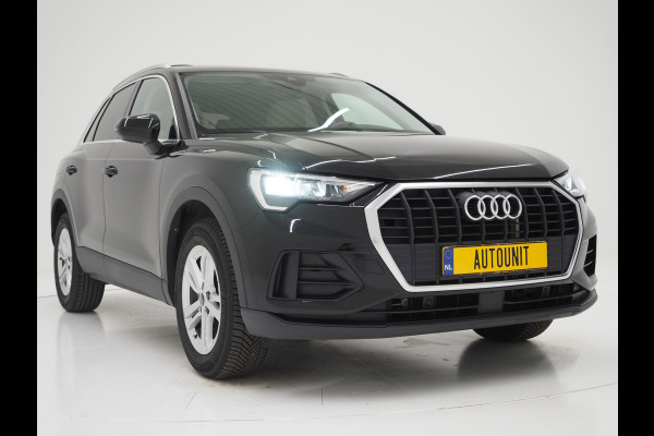 Audi Q3 45 TFSI e edition | Panoramadak | Leder | Keyless | Carplay | Dodehoekdetectie