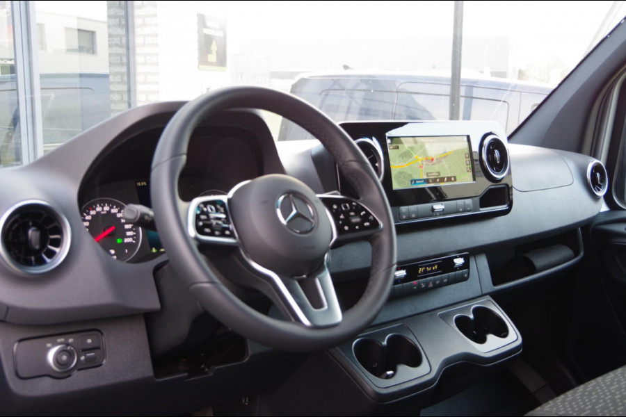 Mercedes-Benz Sprinter 319 1.9 CDI L3 Pro AUT. LED, 3.5T TREKHAAK, ADAPTIVE CRUISE, CAMERA, NAVI, CLIMA, PDC, APPLE CARPLAY,