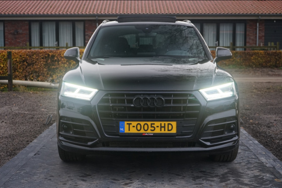 Audi Q5 55 TFSIe Competition 367PK