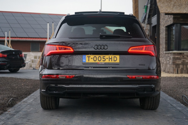 Audi Q5 55 TFSIe Competition 367PK