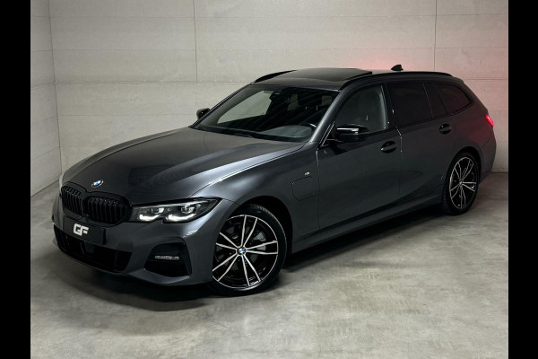 BMW 3 Serie Touring 320e High Executive