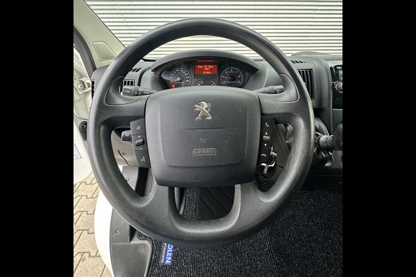 Peugeot Boxer 2.2 HDI L2H2 Trekhaak airco