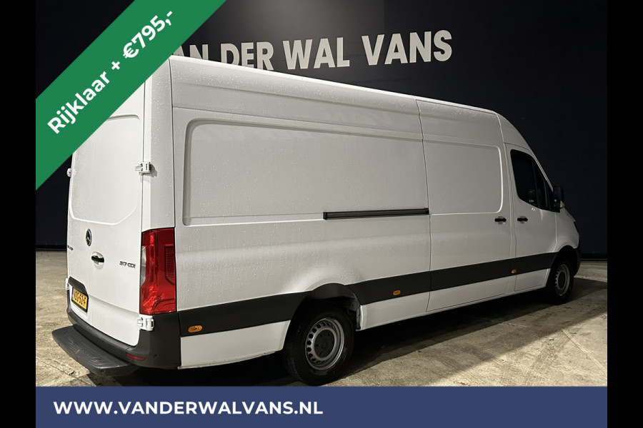 Mercedes-Benz Sprinter 317 CDI 170pk L3H2 Euro6 Airco | Camera | Navigatie | Apple Carplay Parkeersensoren, Bijrijdersbank, Stoelverwarming, Android Auto,