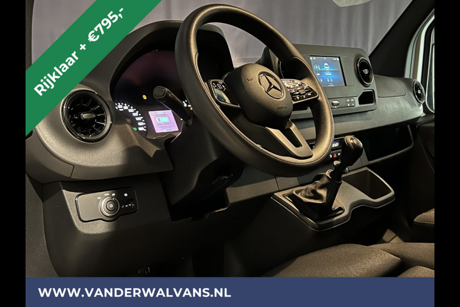 Mercedes-Benz Sprinter 317 CDI 170pk L3H2 Euro6 Airco | Camera | Navigatie | Apple Carplay Parkeersensoren, Bijrijdersbank, Stoelverwarming, Android Auto,