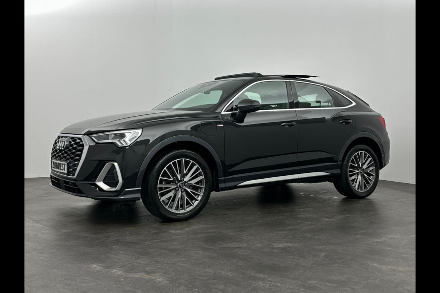 Audi Q3 Sportback 45 TFSI e S-Line Pano Camera ACC Lane