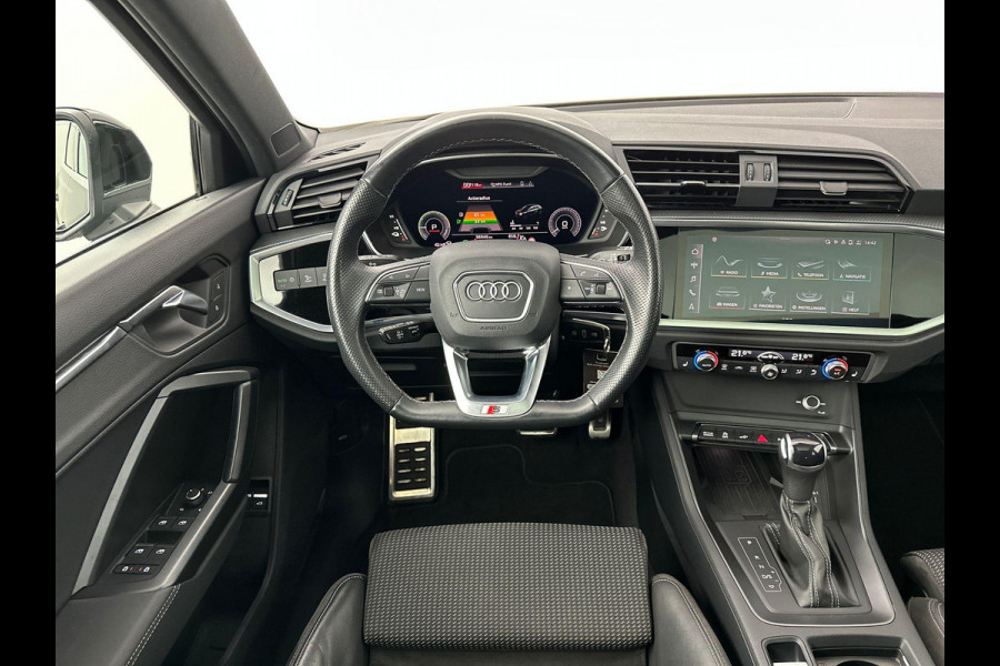 Audi Q3 Sportback 45 TFSI e S-Line Pano Camera ACC Lane