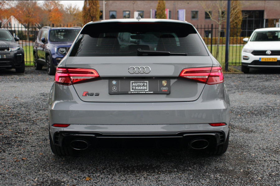 Audi RS 3 SPORTBACK 2.5 TFSI Quattro 400 PK Nardo Grey Dealer o.h Keyless Camera Leder PDC 19''