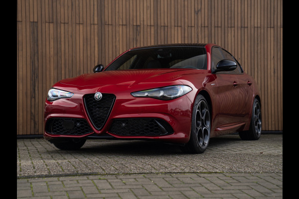 Alfa Romeo Giulia 2.2 JTDM 240pk Veloce | Full option | Panoramadak | Matrix-led | H&K Hifi | Carplay