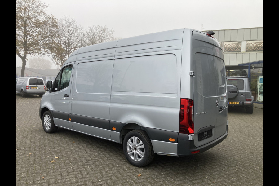 Mercedes-Benz Sprinter 317 CDI L2H2 PRO 3500kg Trekgewicht, Alarm klasse 3, Geveerde stoel, LED verlichting