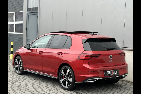 Volkswagen Golf 1.4 eHybrid GTE 245pk FULL PANO CAMERA NAVI SFEER IQ LIGHT